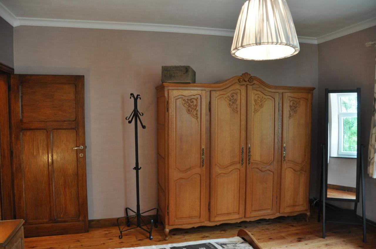 Santa Fe - Lutrebois Bed & Breakfast Bastogne Bagian luar foto
